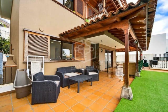 3 quarto Moradia para venda em La Orotava com piscina garagem - 740 000 € (Ref: 9815383)