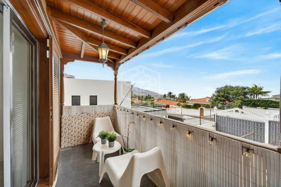 3 quarto Moradia para venda em La Orotava com piscina garagem - 740 000 € (Ref: 9815383)