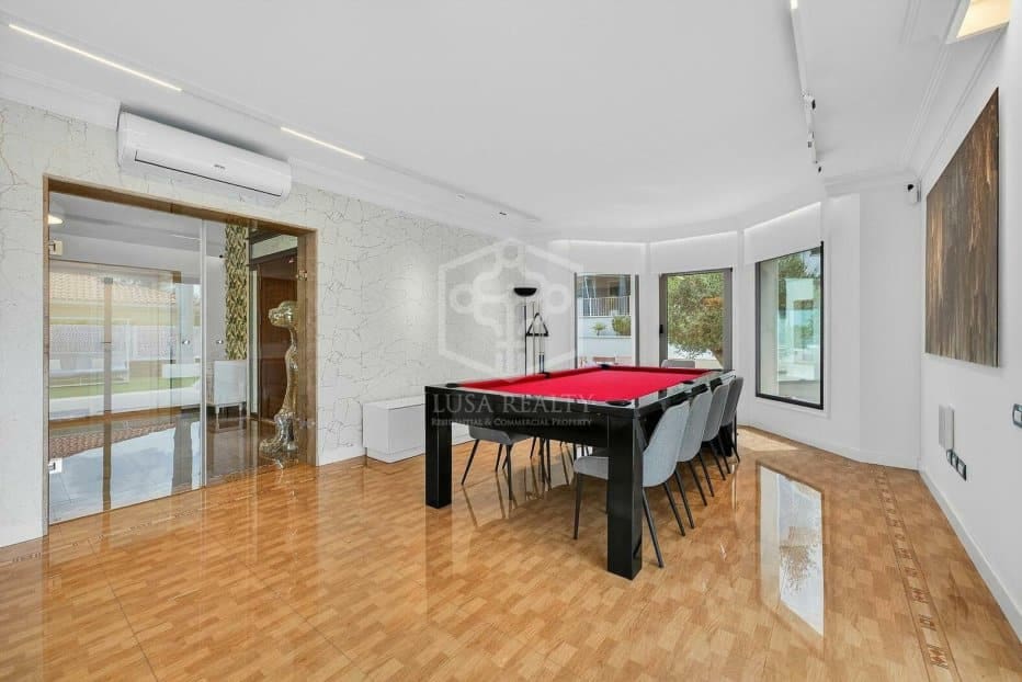 4 slaapkamer Villa te koop in Adeje met zwembad garage - € 3.500.000 (Ref: 9828161)