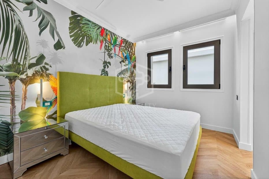 4 slaapkamer Villa te koop in Adeje met zwembad garage - € 3.500.000 (Ref: 9828161)