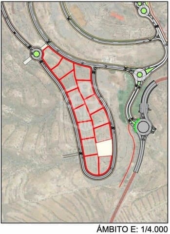 Tontti myytävänä paikassa Alcala, Guía de Isora - 1 170 000 € (Ref: 9828163)