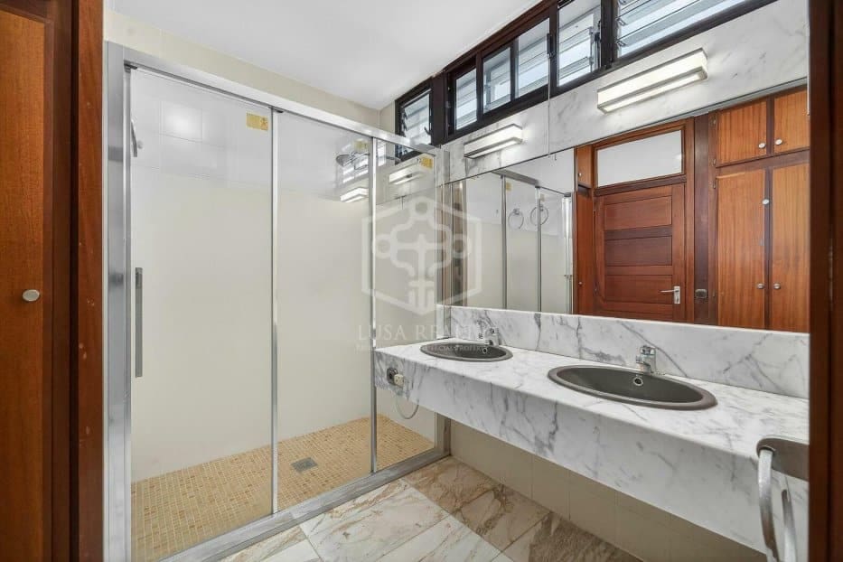 5 Zimmer Villa zu verkaufen in Puerto de la Cruz mit Garage - 1.900.000 € (Ref: 9861398)
