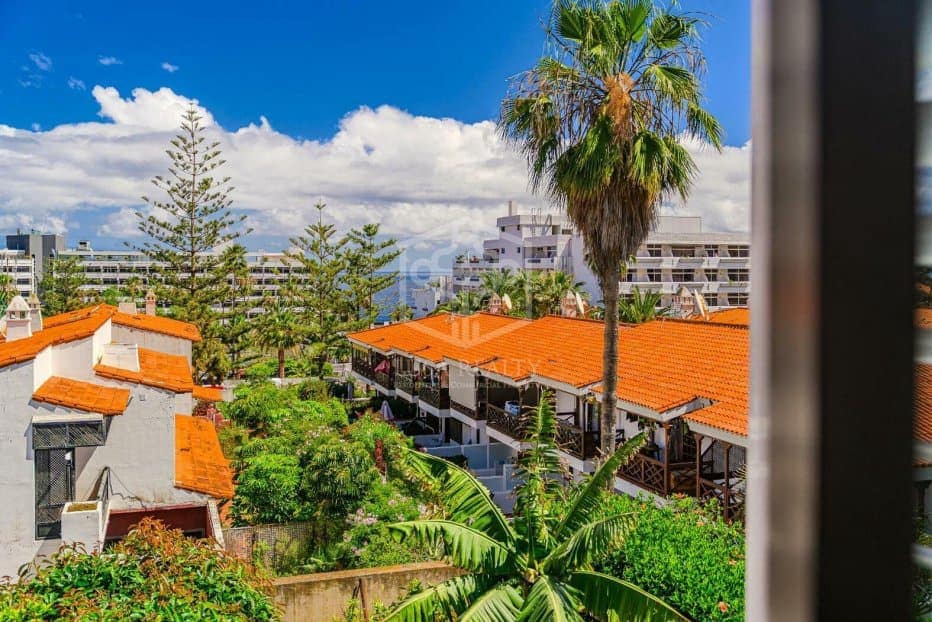 5 Zimmer Villa zu verkaufen in Puerto de la Cruz mit Garage - 1.900.000 € (Ref: 9861398)
