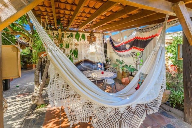 13 slaapkamer Commercieel te koop in San Miguel de Abona met zwembad - € 1.500.000 (Ref: 9861399)