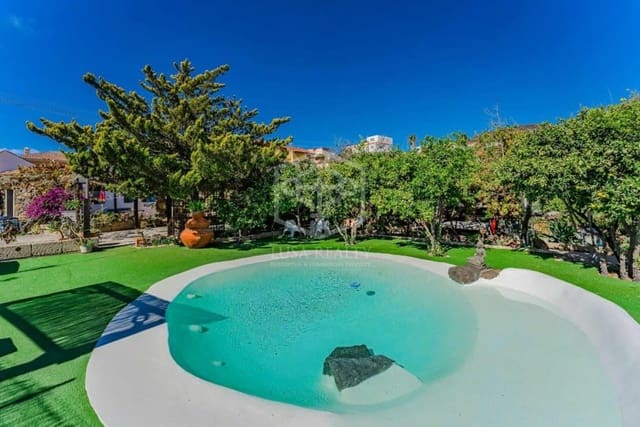 13 slaapkamer Commercieel te koop in San Miguel de Abona met zwembad - € 1.500.000 (Ref: 9861399)