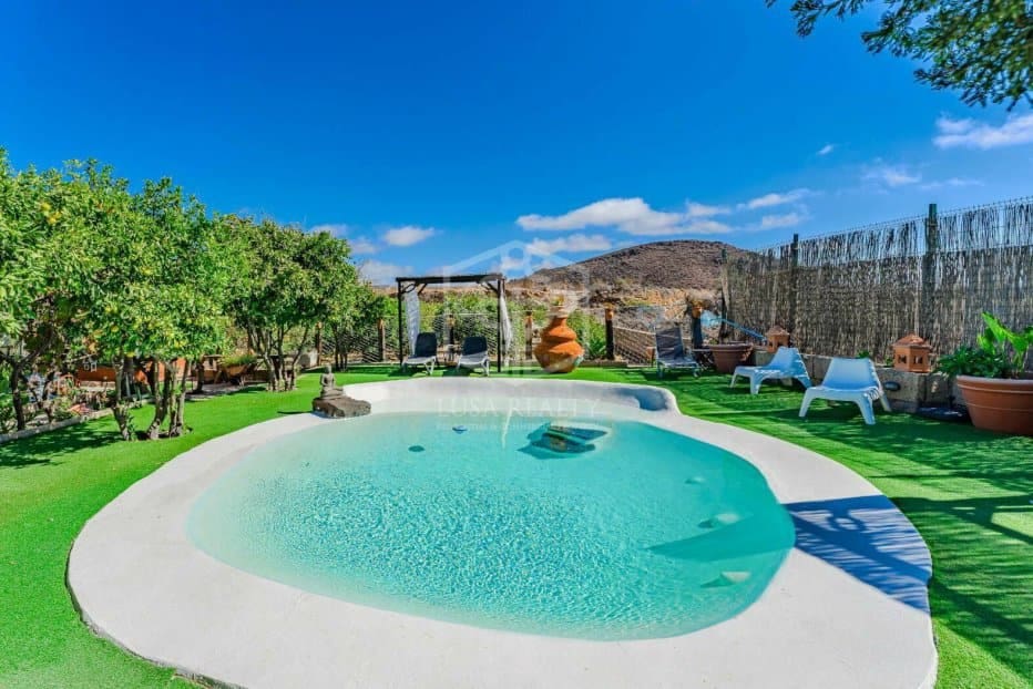 13 slaapkamer Commercieel te koop in San Miguel de Abona met zwembad - € 1.500.000 (Ref: 9861399)