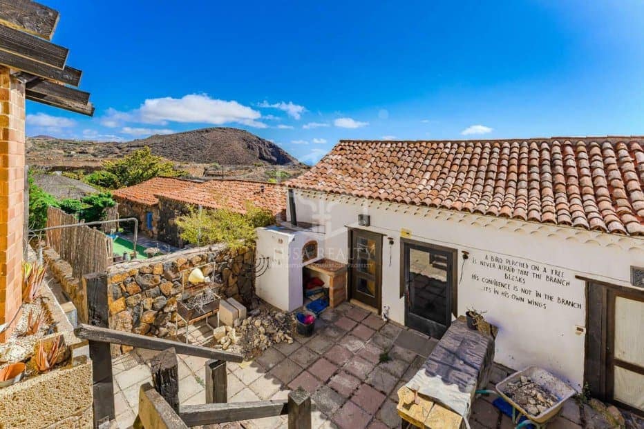 13 slaapkamer Commercieel te koop in San Miguel de Abona met zwembad - € 1.500.000 (Ref: 9861399)