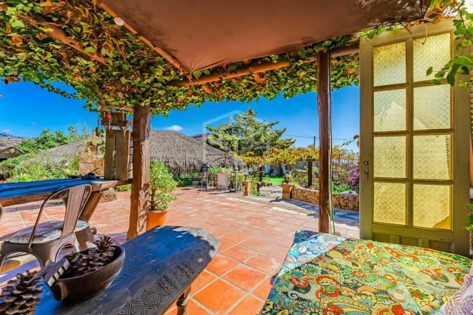 13 slaapkamer Commercieel te koop in San Miguel de Abona met zwembad - € 1.500.000 (Ref: 9861399)