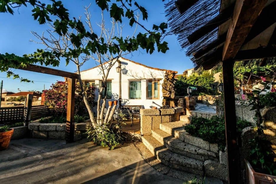 13 slaapkamer Commercieel te koop in San Miguel de Abona met zwembad - € 1.500.000 (Ref: 9861399)