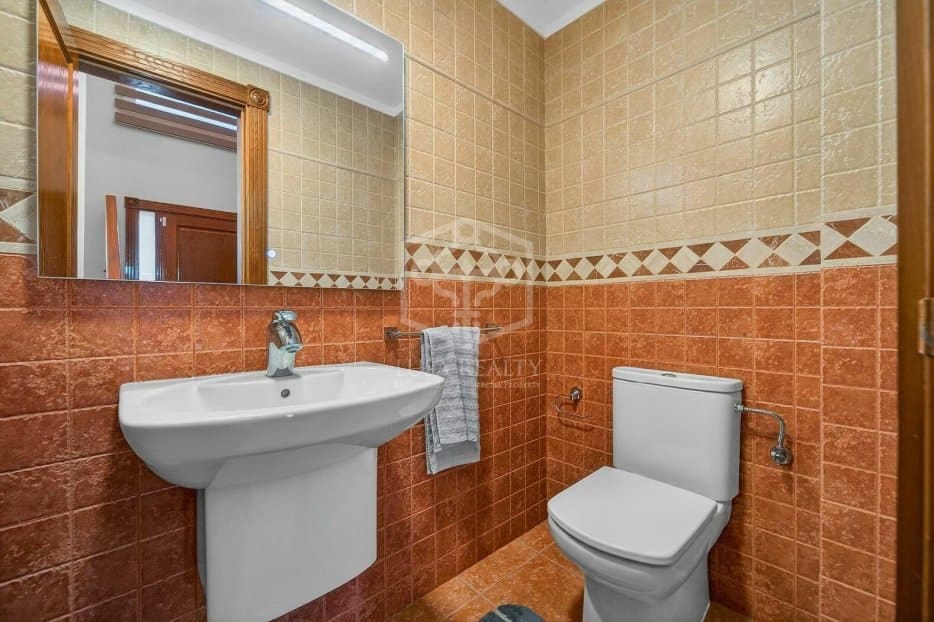 Chalet de 4 habitaciones en Santiago del Teide en venta con piscina garaje - 1.055.555 € (Ref: 9872849)