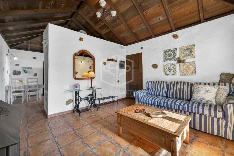 Villa til salg i Icod de los Vinos med swimmingpool garage - € 780.000 (Ref: 9872851)