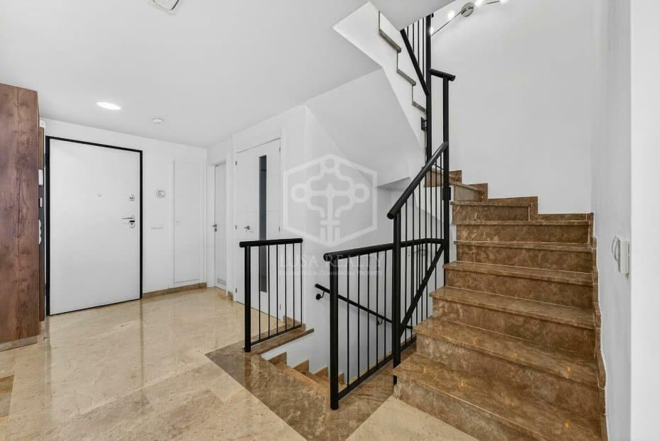 4 slaapkamer Huis te koop in Santiago del Teide met zwembad garage - € 940.000 (Ref: 9889631)