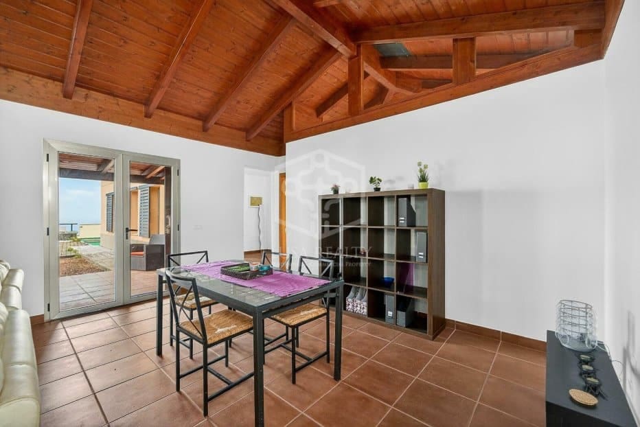 3 sovrum Villa till salu i Tacoronte med pool garage - 780 000 € (Ref: 9889632)