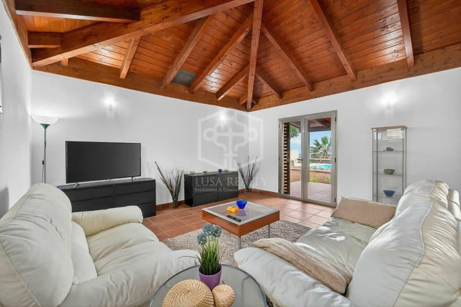 3 sovrum Villa till salu i Tacoronte med pool garage - 780 000 € (Ref: 9889632)