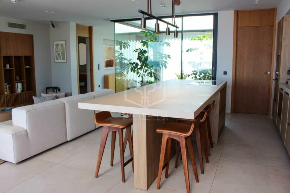 3 soveværelse Villa til salg i Adeje med swimmingpool - € 2.300.000 (Ref: 9919195)