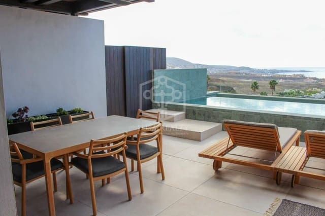 2 chambre Villa/Maison à vendre à La Caleta Adeje, Adeje avec piscine - 1 125 000 € (Ref: 9919196)
