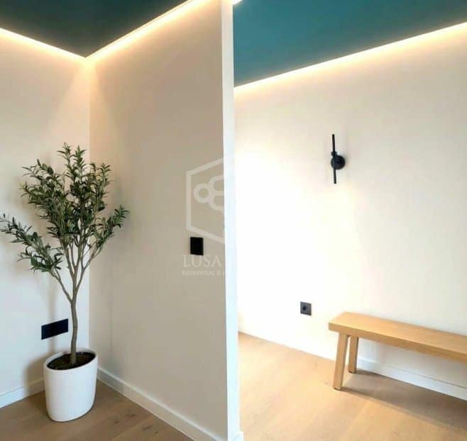 Empresa para venda em Adeje com piscina - 3 200 000 € (Ref: 9945007)