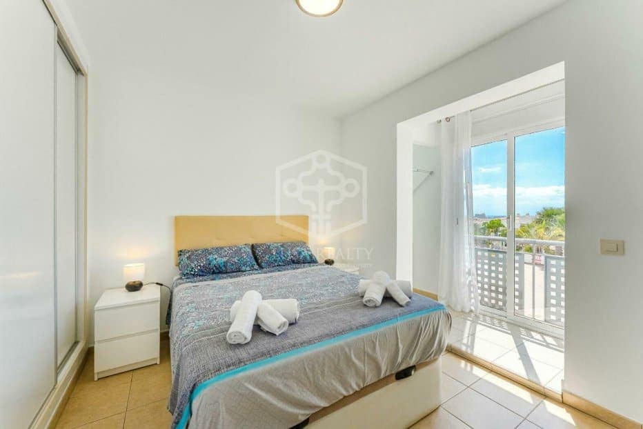 Empresa para venda em Adeje com piscina - 3 200 000 € (Ref: 9945007)