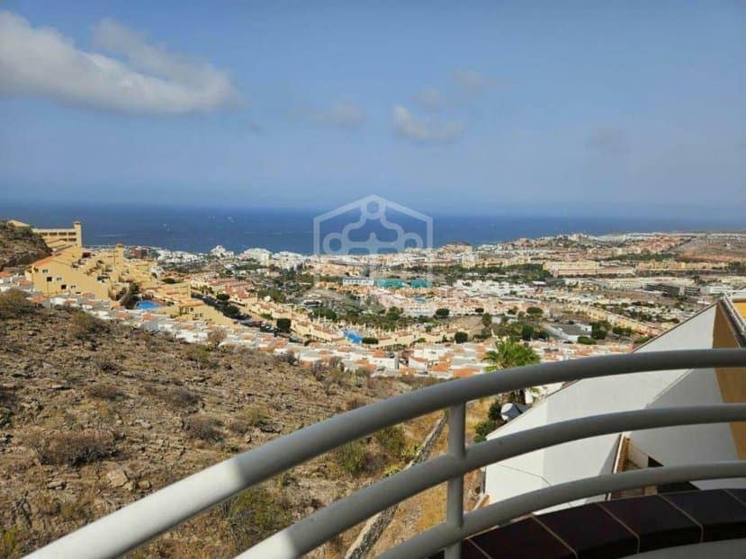Empresa para venda em Adeje com piscina - 3 200 000 € (Ref: 9945007)