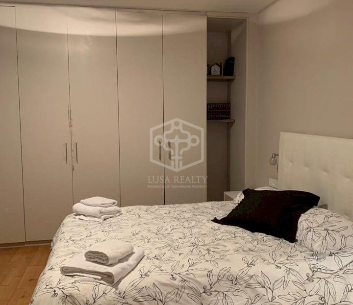 5 sypialnia Willa do wynajęcia w Castelldefels z basenem garażem - 4 900 € (Ref: 9950887)