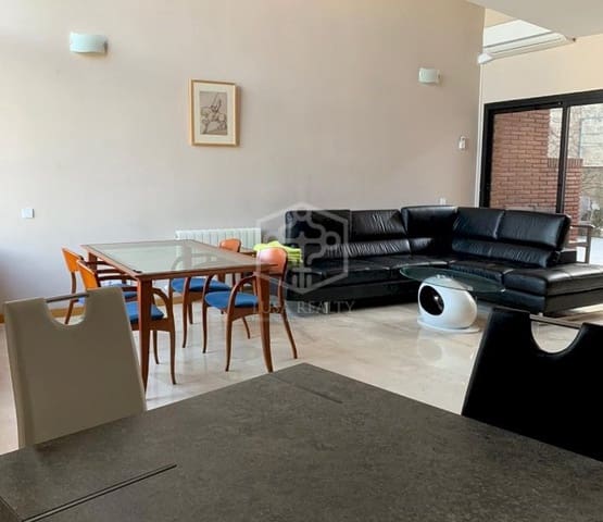 5 sypialnia Willa do wynajęcia w Castelldefels z basenem garażem - 4 900 € (Ref: 9950887)