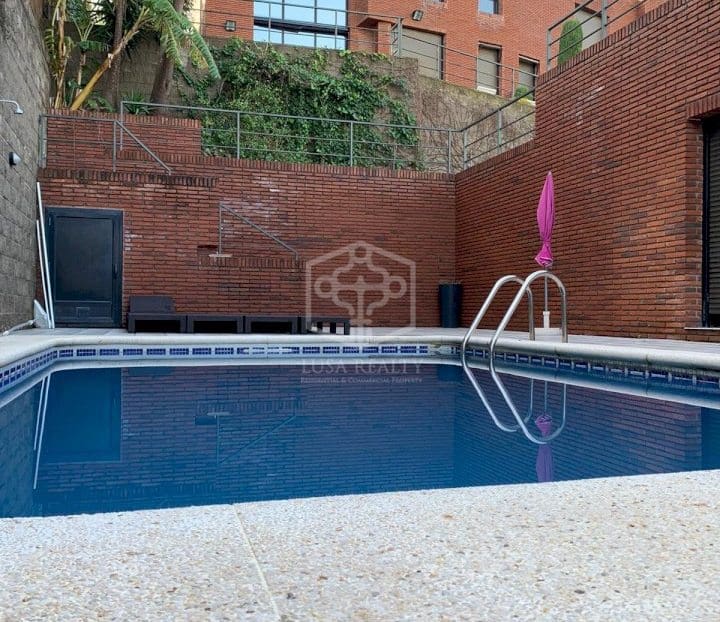 5 sypialnia Willa do wynajęcia w Castelldefels z basenem garażem - 4 900 € (Ref: 9950887)