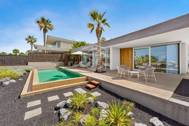 3 soverom Villa til salgs i Guía de Isora med svømmebasseng garasje - € 1 850 000 (Ref: 9956689)