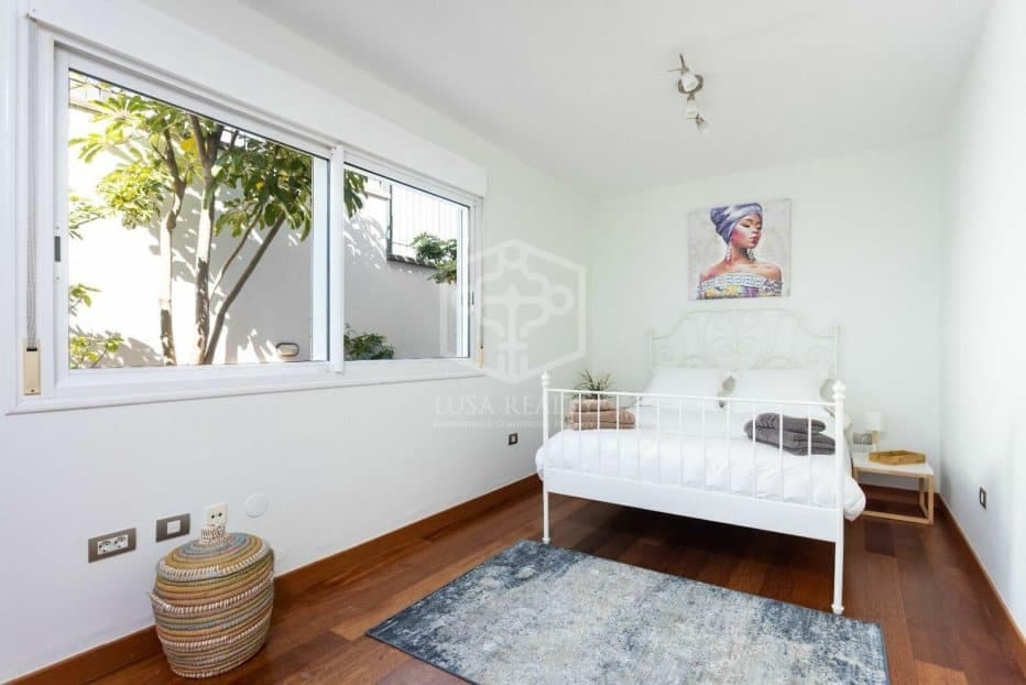 7 slaapkamer Villa te koop in Puerto de la Cruz met zwembad garage - € 1.800.000 (Ref: 9956690)