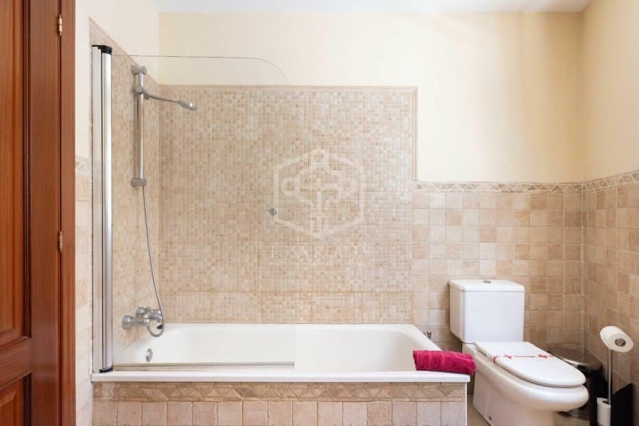 7 slaapkamer Villa te koop in Puerto de la Cruz met zwembad garage - € 1.800.000 (Ref: 9956690)