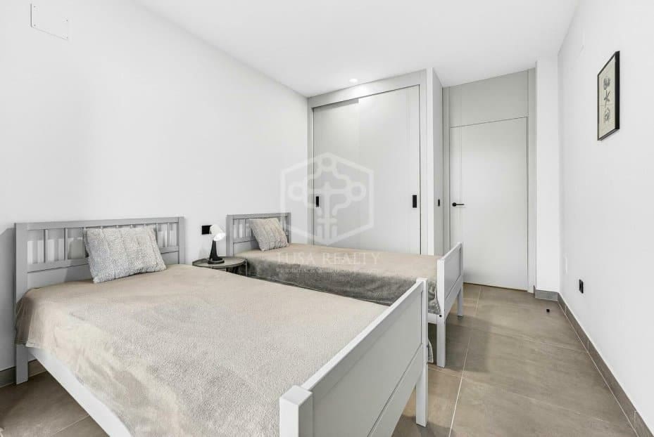 2 sypialnia Apartament na sprzedaż w Adeje z basenem garażem - 730 000 € (Ref: 9972533)