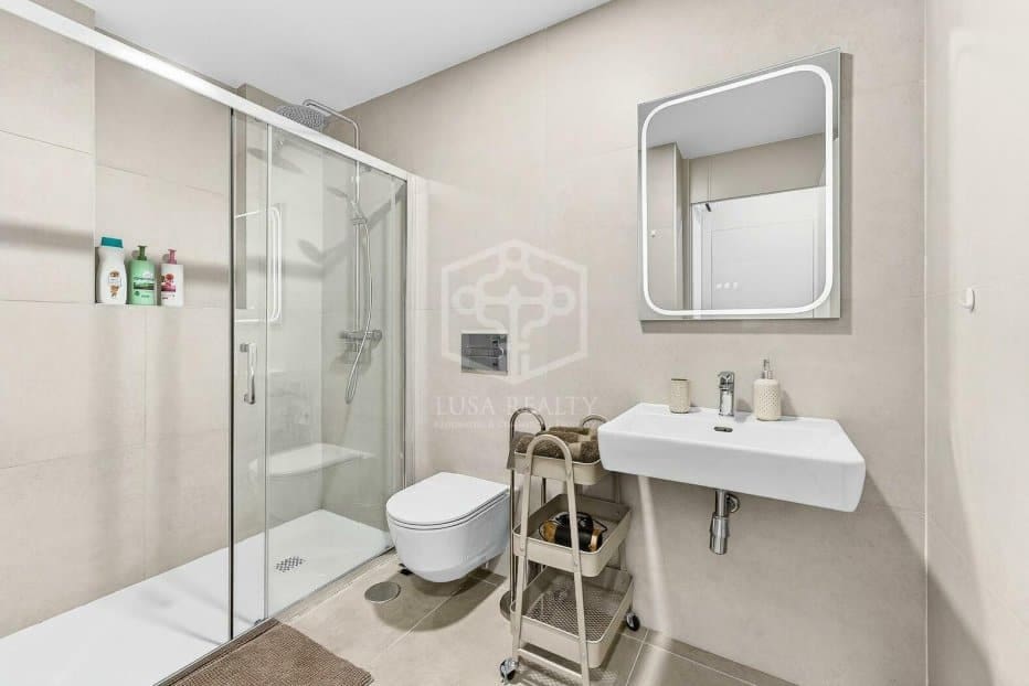 2 sypialnia Apartament na sprzedaż w Adeje z basenem garażem - 730 000 € (Ref: 9972533)