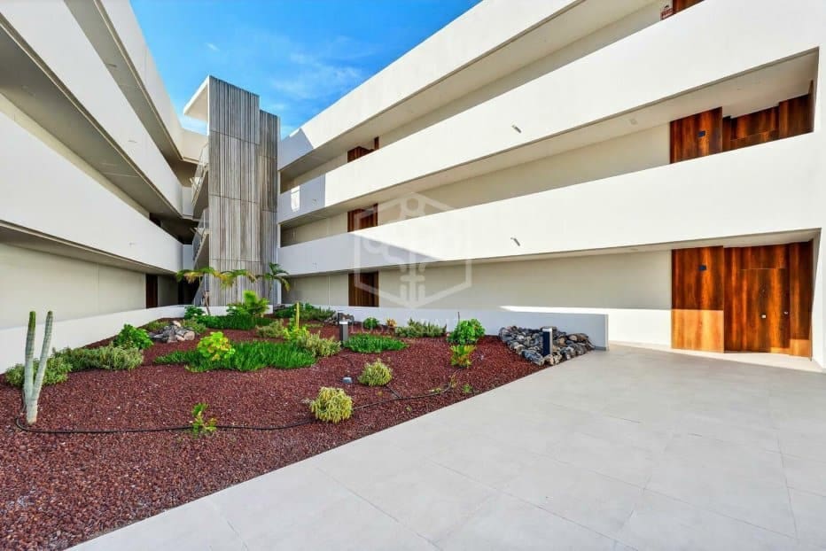 2 sypialnia Apartament na sprzedaż w Adeje z basenem garażem - 730 000 € (Ref: 9972533)
