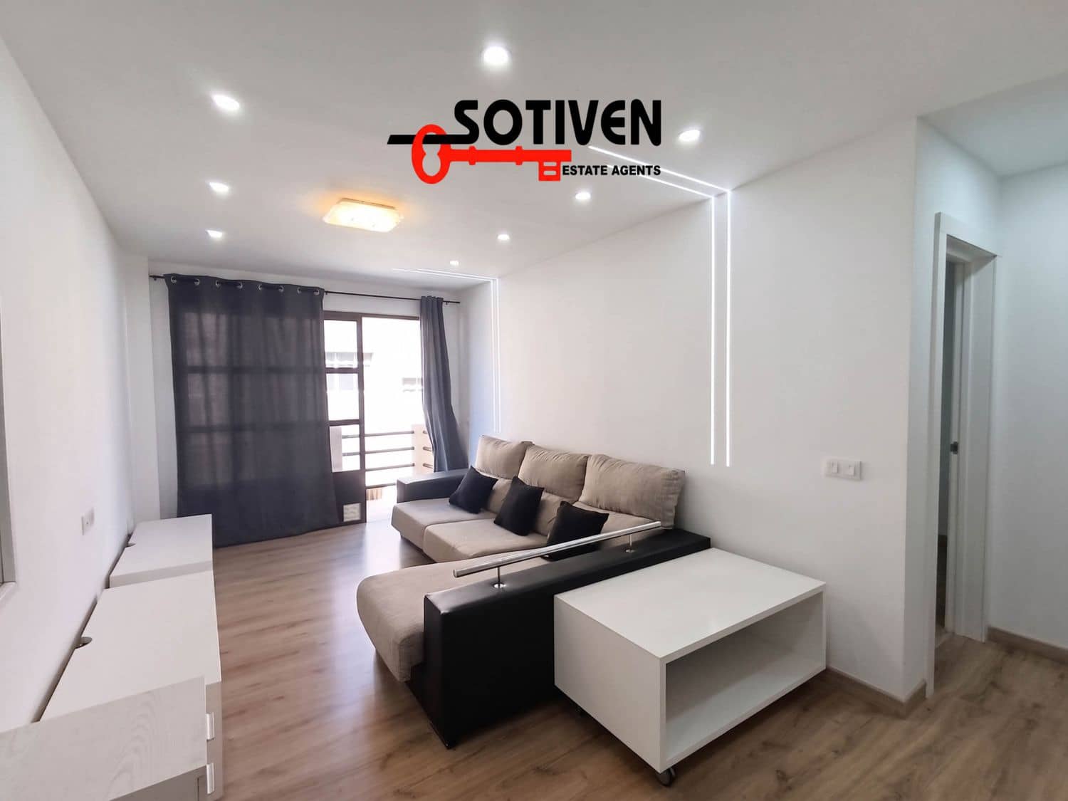 1 soverom Leilighet til salgs i San Isidro de Abona - € 180 000 (Ref: 10015150)