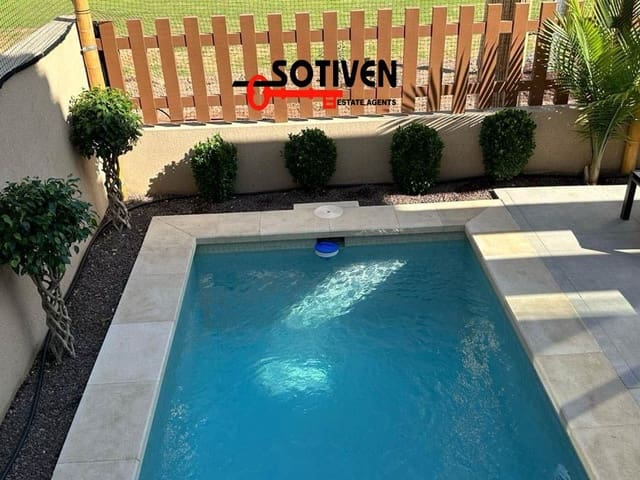 4 sovrum Villa till salu i Amarilla Golf, San Miguel de Abona - 795 000 € (Ref: 10017138)