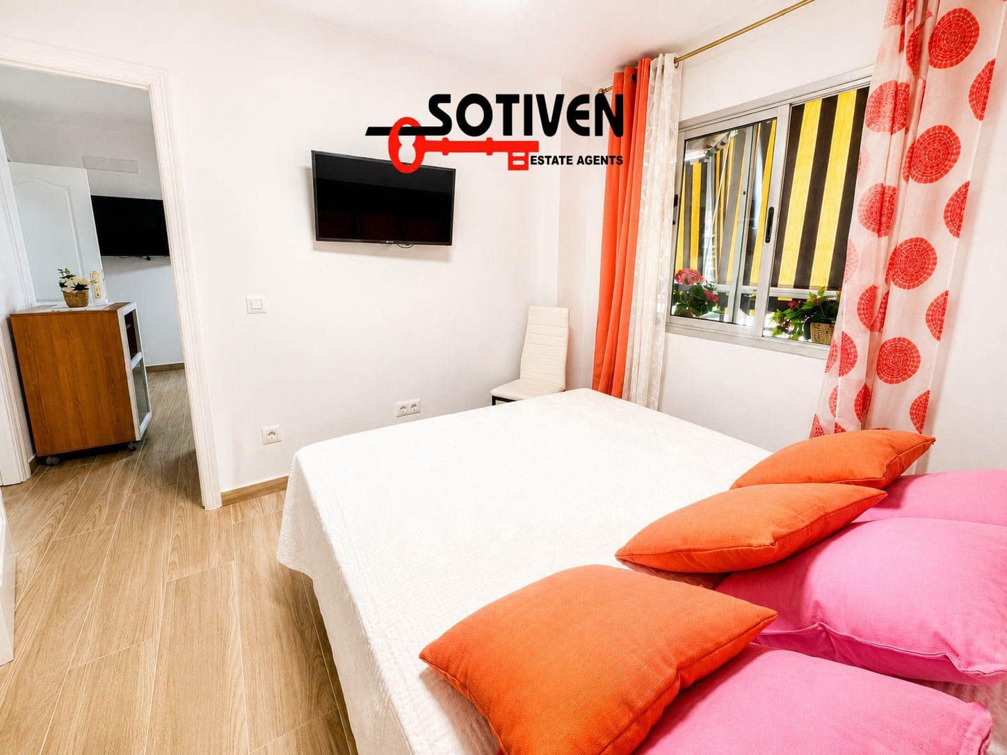 1 makuuhuone Huoneisto vuokrattavana paikassa Los Cristianos mukana uima-altaan - 1 600 € (Ref: 10061363)