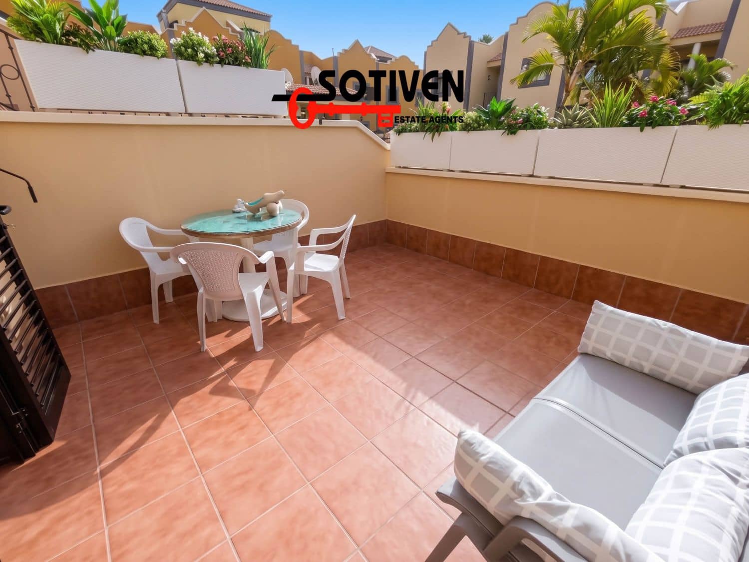 1 camera da letto Appartamento da affittare in Adeje con piscina garage - 1.600 € (Rif: 10077702)