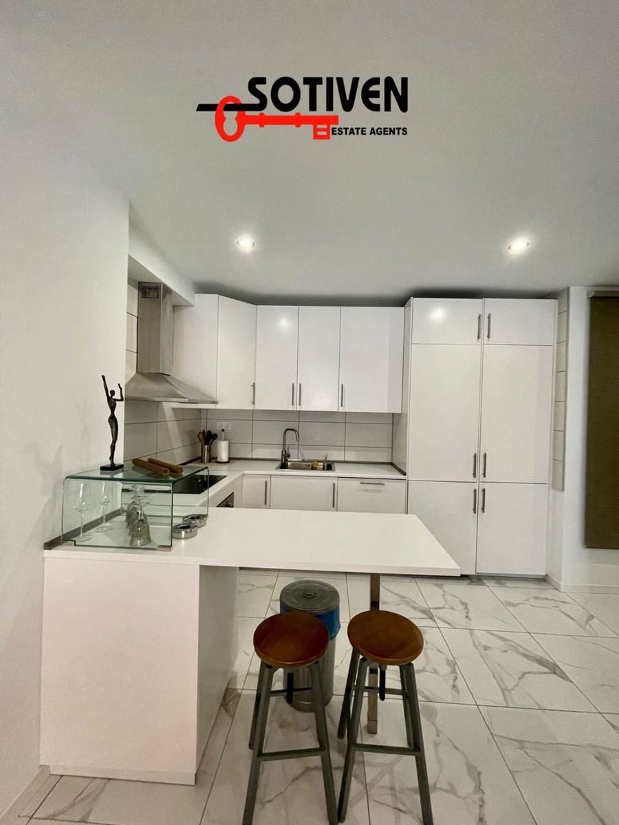 2 Zimmer Apartment zu verkaufen in Adeje - 340.000 € (Ref: 10080527)