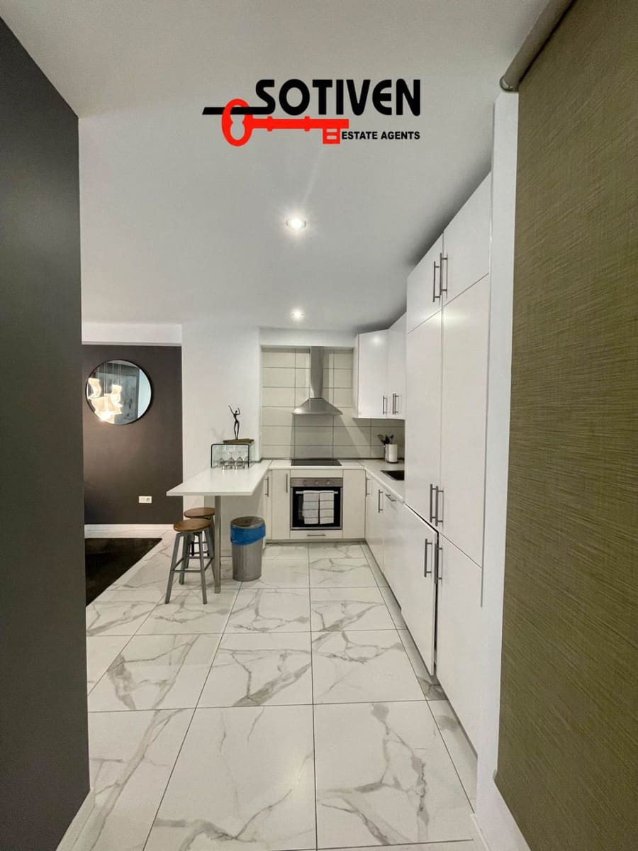 2 Zimmer Apartment zu verkaufen in Adeje - 340.000 € (Ref: 10080527)