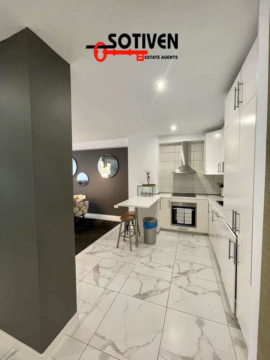 2 Zimmer Apartment zu verkaufen in Adeje - 340.000 € (Ref: 10080527)