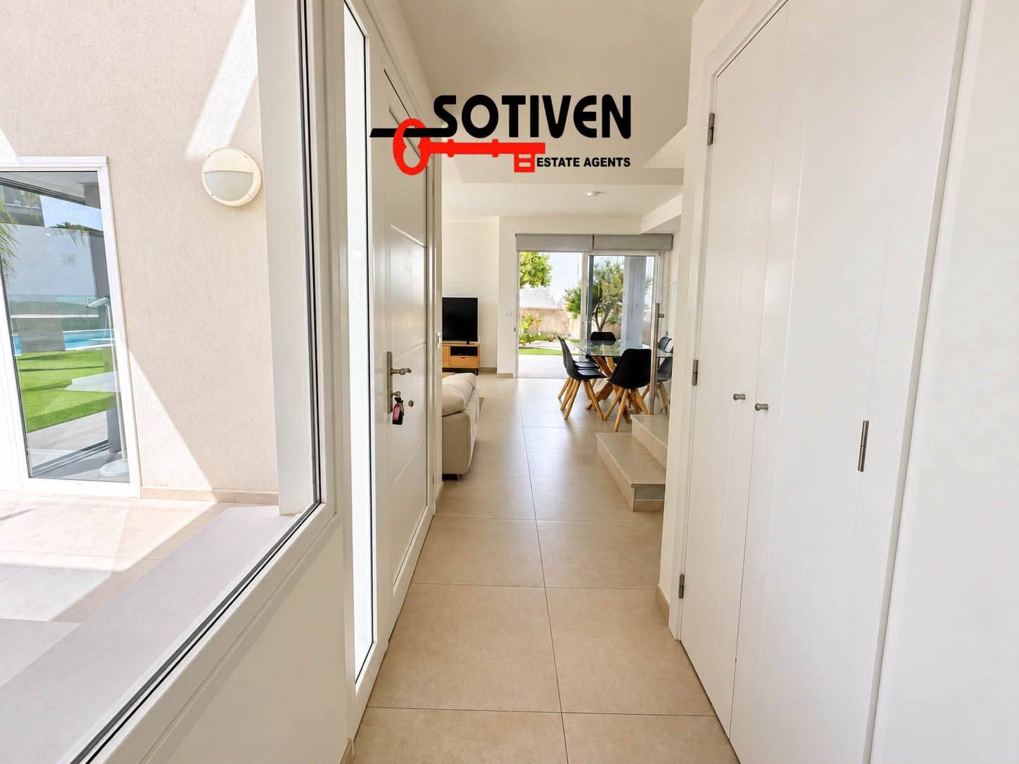 3 sypialnia Willa do wynajęcia w Playa Paraiso z basenem garażem - 5 000 € (Ref: 10099753)