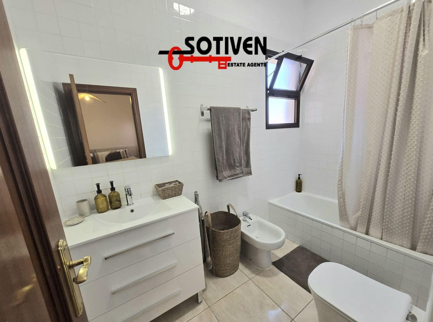 3 soveværelse Lejlighed til leje i Adeje med swimmingpool garage - € 2.900 (Ref: 10118845)