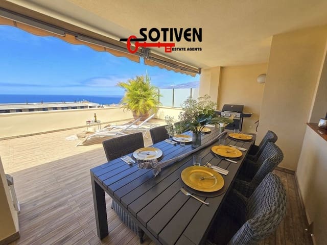 Ático de 2 habitaciones en Los Gigantes, Santiago del Teide en venta con piscina garaje - 670.000 € (Ref: 10118848)