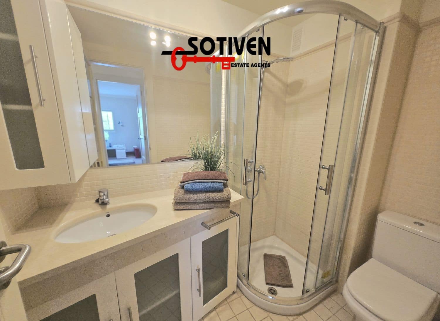 Ático de 2 habitaciones en Los Gigantes en venta con piscina garaje - 670.000 € (Ref: 10118848)