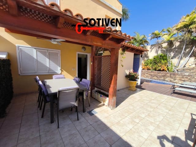 3 bedroom Semi-detached Villa for sale in El Madroñal, Adeje with pool garage - € 770,000 (Ref: 10139304)