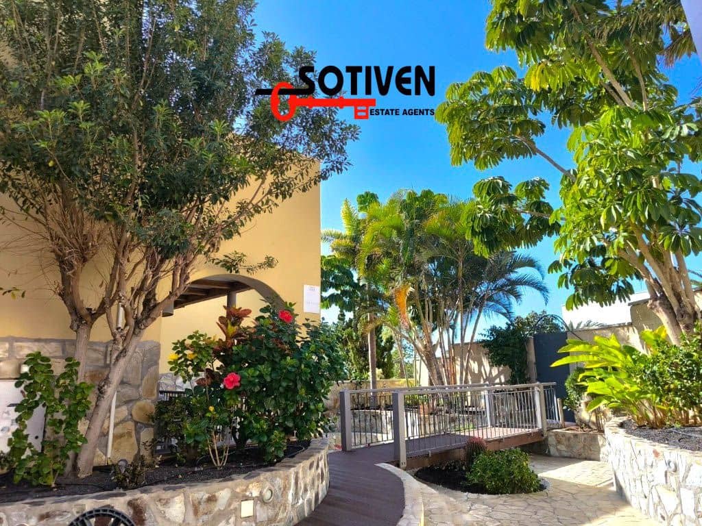 3 bedroom Semi-detached Villa for sale in El Madronal with pool garage - € 770,000 (Ref: 10139304)