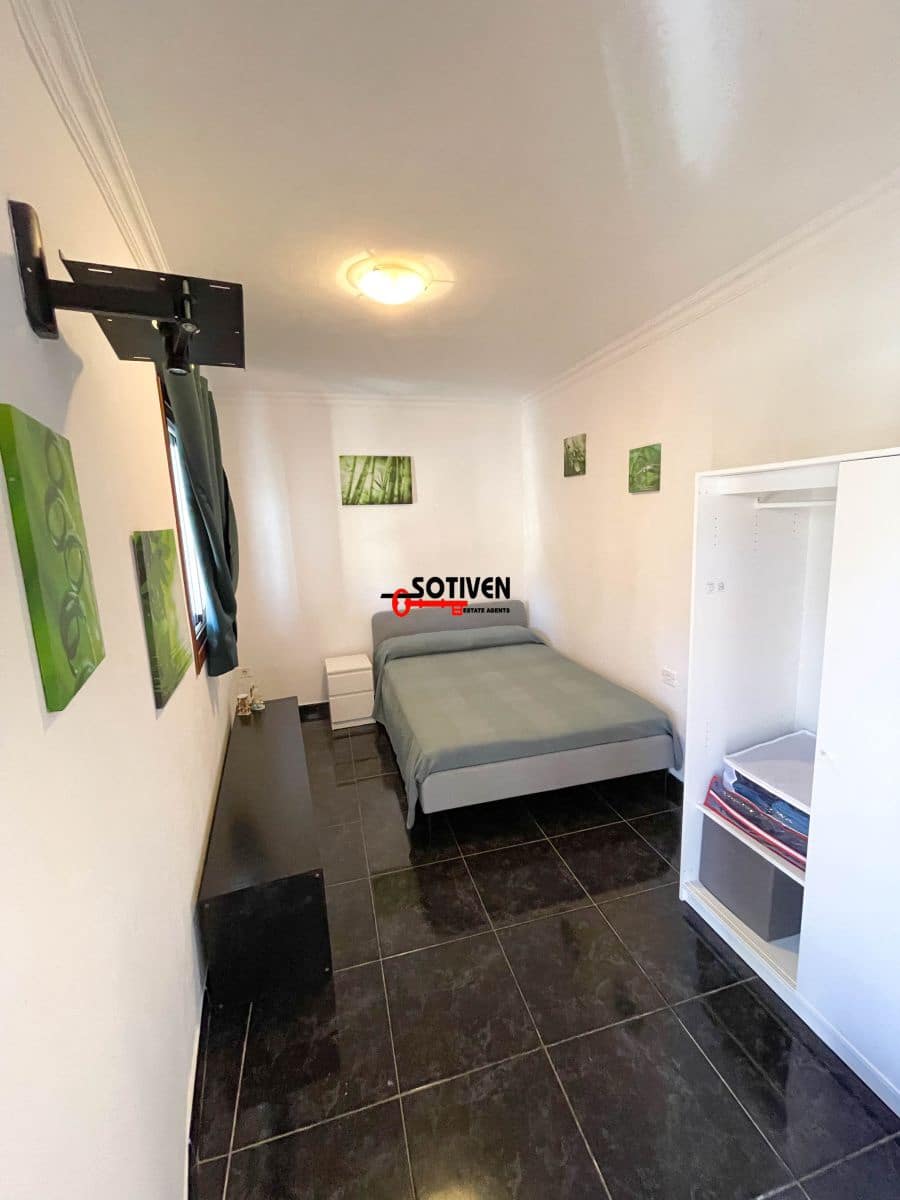 3 bedroom Apartment for rent in Alcala - € 1,800 (Ref: 10146347)