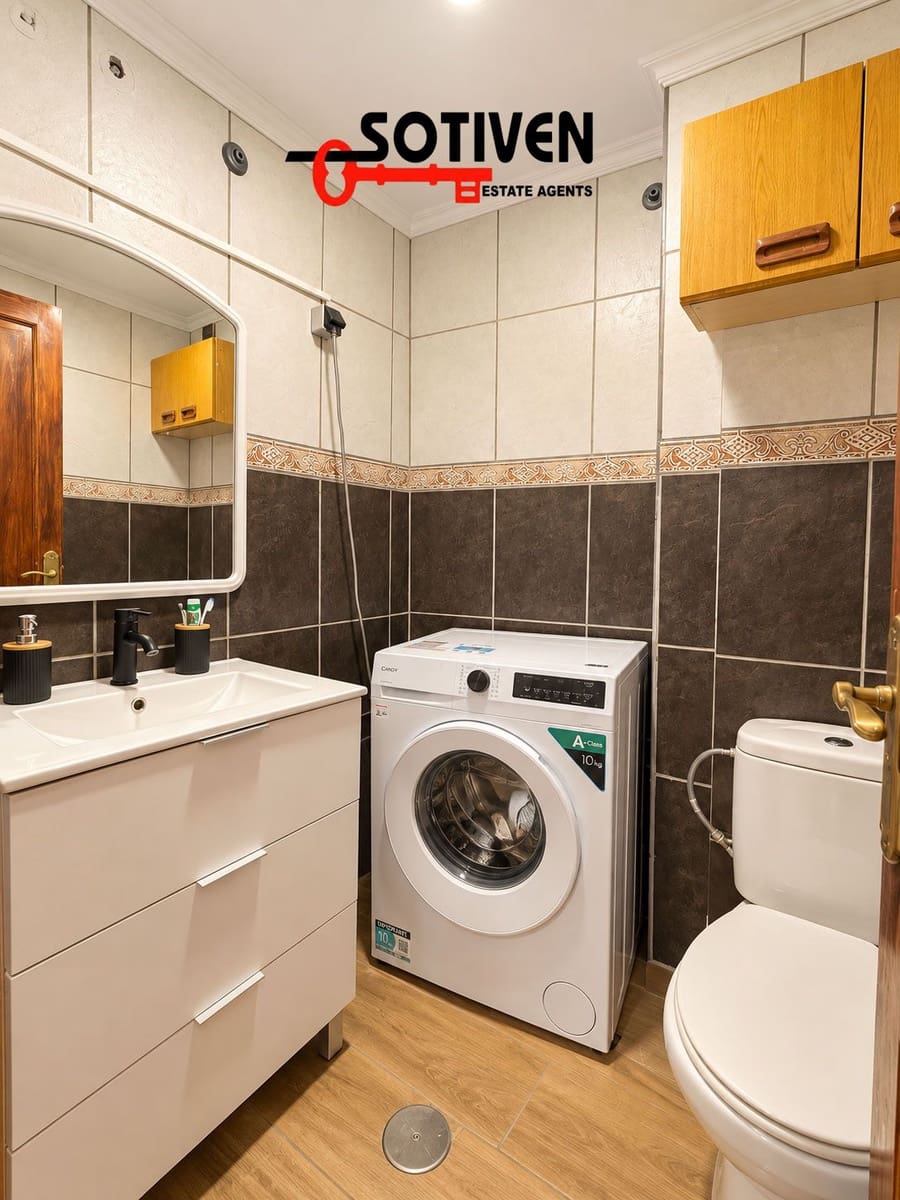 4 bedroom Apartment for sale in Adeje - € 298,000 (Ref: 10161061)