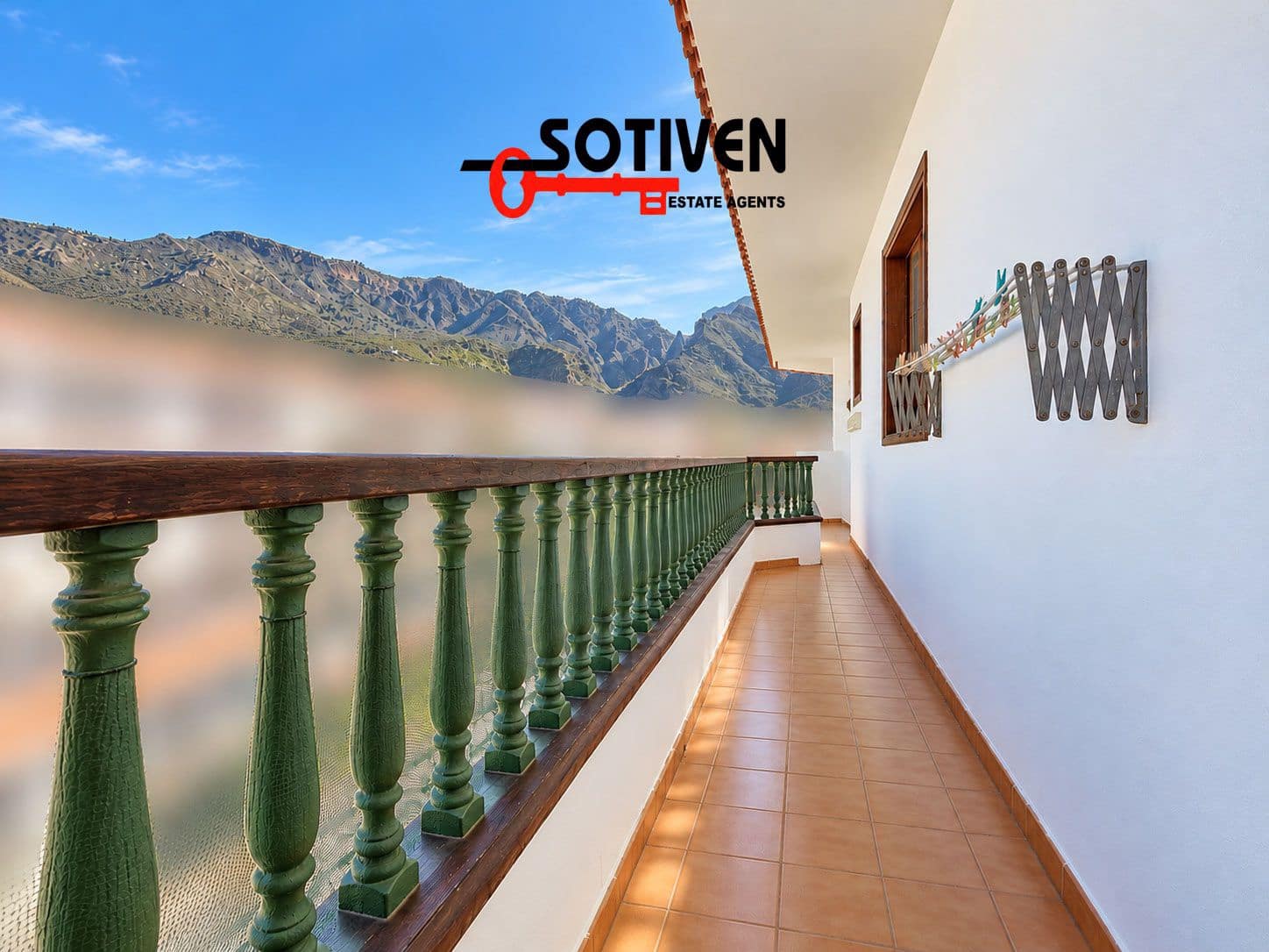 4 bedroom Apartment for sale in Adeje - € 298,000 (Ref: 10161061)