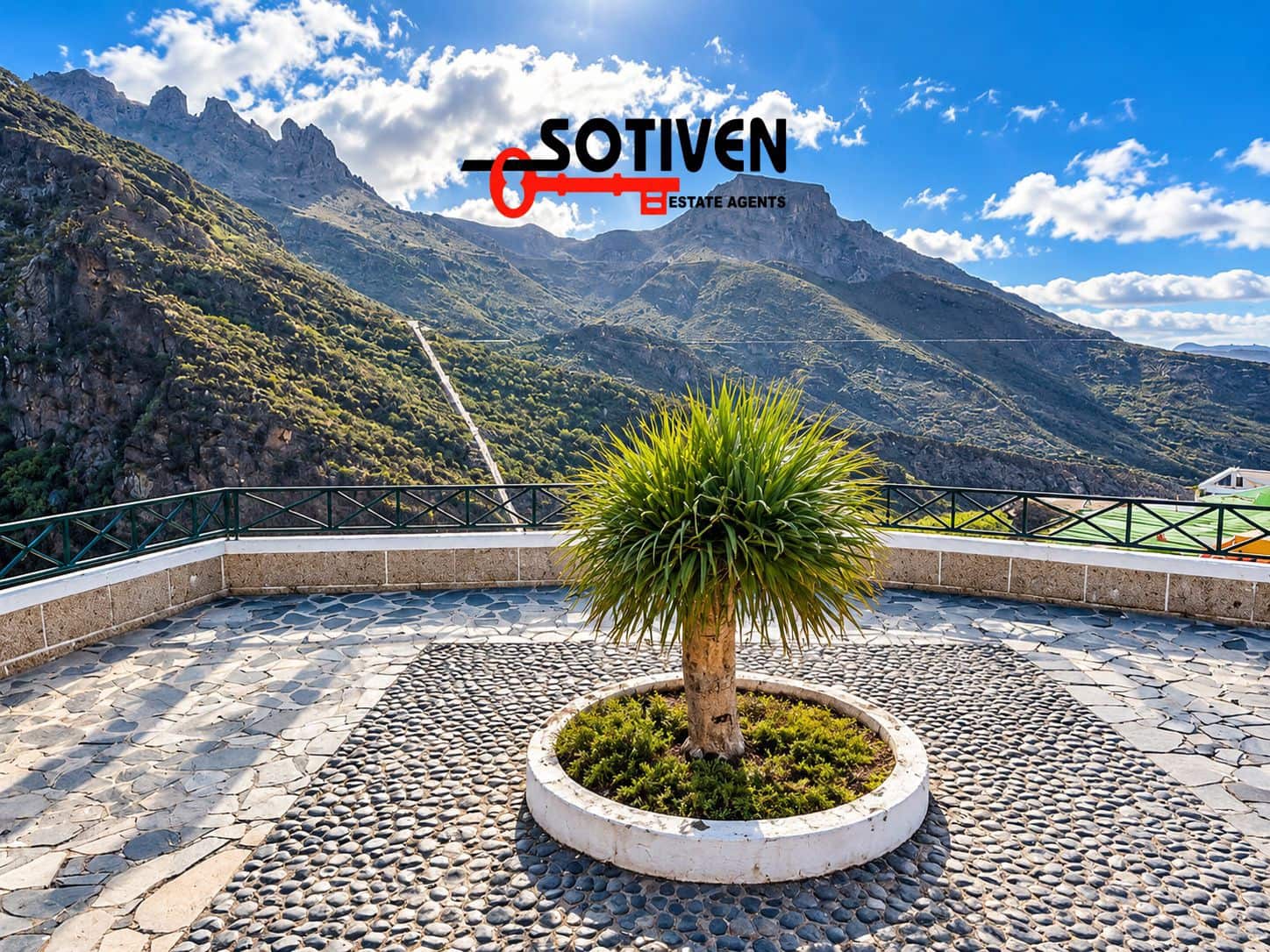 4 bedroom Apartment for sale in Adeje - € 298,000 (Ref: 10161061)