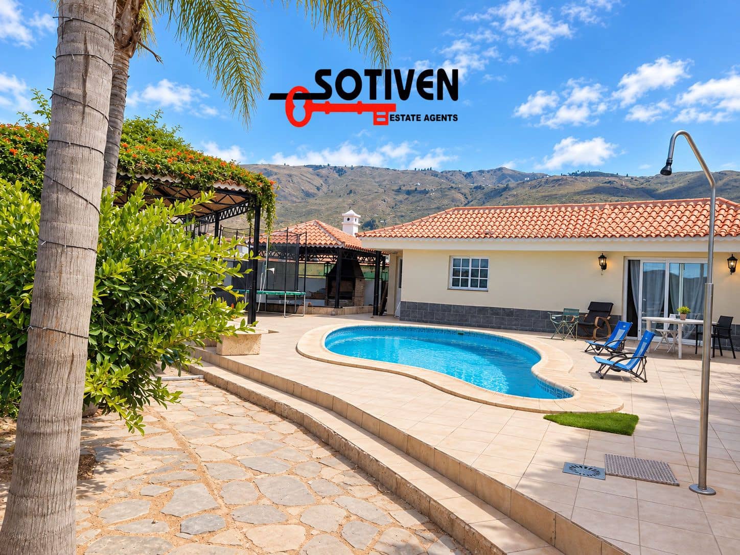 5 bedroom Villa for sale in Valle de San Lorenzo with pool garage - € 895,000 (Ref: 10168269)